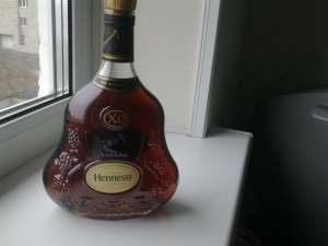 На Ставрополье задержали торговцев паленым «Hennessy»