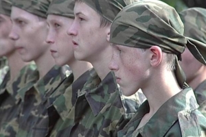 Готовить к армии в России начнут со школьной скамьи?