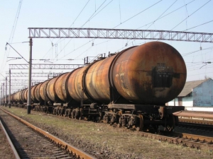 На Северо-Кавказской железной дороге предотвратили утечку серной кислоты
