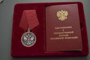 На Ставрополье в День Конституции государственные и краевые награды нашли  героев