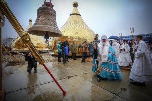 В Ставрополе освятили колокола для храма князя Владимира в Перспективном