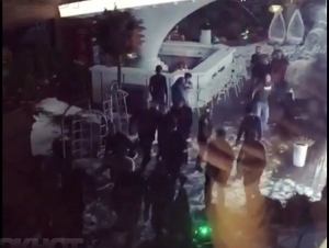 В ночном клубе Пятигорска посетители устроили  массовую драку