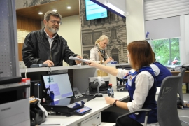 Почта России готова начать доставку пенсионерам пятитысячных выплат