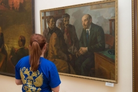 В Ставрополе открыли две выставки к 100-летию Революции