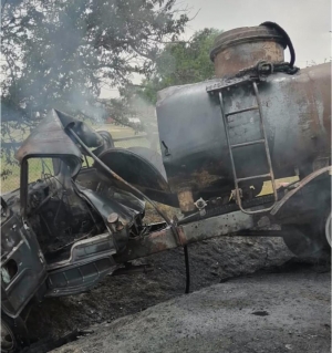Рядом с заправкой в селе на Ставрополье сгорел бензовоз