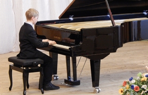 На Сафоновском конкурсе пианистов отличились исполнители из Пятигорска