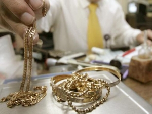Девочка в Пятигорске украла у опекуна золота на миллион рублей
