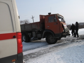 В аварии с участием «КамАЗа» в Ставрополе погиб водитель иномарки