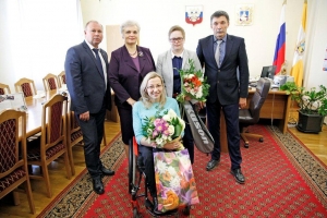 Вице-премьер и вице-спикер встретились с победительницей первого этапа кубка России