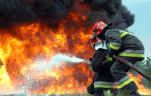 В Минводах полицейские спасли пенсионера при пожаре