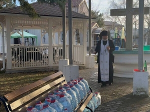 Освященную в Крещение воду доставят ставропольским бойцам в зону СВО